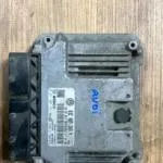 VW Passat CC için 03C907309M Motor Beyni