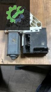 VW Passat CC Sağ Ön Cam Motoru – Parça No: 3C0959792C