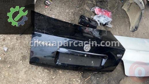 Volkswagen Passat Bagaj Kapağı 97/2000 çıkma parça