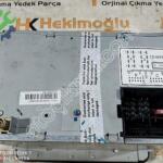 VW PASSAT GOLF JETTA MULTİMEDYA TEYP 1K0 035186 AD, CAMDA