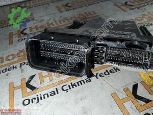 VW PASSAT KAZALI KIRIK B8 DİZEL MOTOR BEYNİ 04L 907 309 R