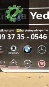 Vw passat sağ arka kapı bandı 3g0854950