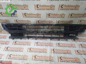 VW POLO 18-19 ÖN TAMPON ORTA IZGARA 2G0853677