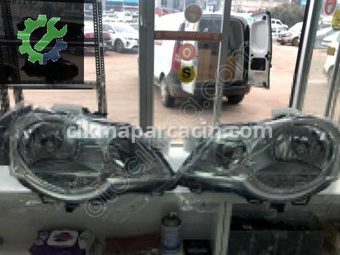 Volkswagen Polo Sağ Ön Far çıkma parça