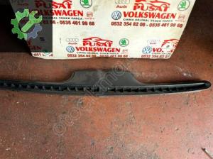 VW POLO HATCHBACK ÇIKMA KILIÇ IZGARA GÖGUS ÇITASI 6N0857473
