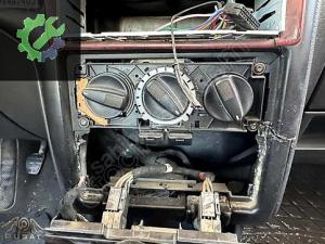 VW POLO HB ÇIKMA ORJİNAL KLİMA KONTROL PANELİ DÜĞME
