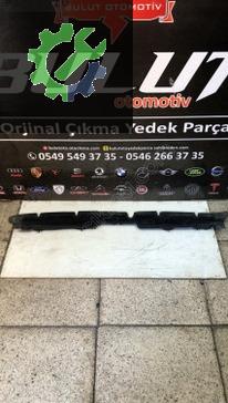 Volkswagen T-Cross Radyatör Traversi çıkma parça