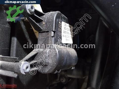 Volkswagen Tiguan Kalorifer çıkma parça