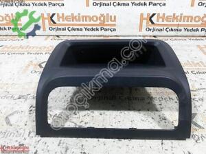 VW TİGUAN 09-16 GÖĞÜS ÜST PLASTİK KAPAĞI