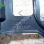 VW TİGUAN 09-16 GOLF GÖĞÜS ALT KAPLAMA PLASTİĞİ 5M1 857 05