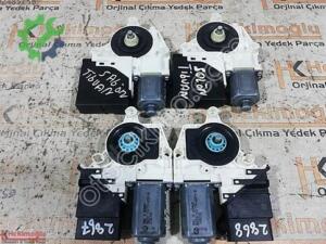 VW TİGUAN 09-16 SAĞ ARKA CAM MOTORU VE BEYNİ 5N0959704F