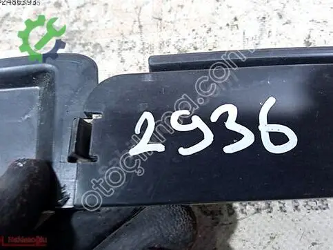 BMW 5 Serisi Çamurluk Braketi 5N0821111 çıkma parça