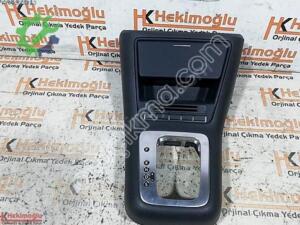 VW TİGUAN 09-16 VİTES ÇERÇEVESİ VE KONSOL ÖN KISIM KAPAKL