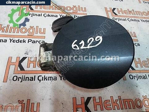 Volkswagen Tiguan Depo Kapağı çıkma parça