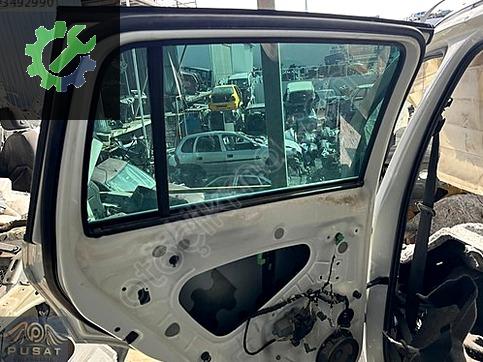 Volkswagen Tiguan Kelebek Camı çıkma parça