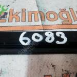 VW TOURAN CAM KRİKOSU SOL ARKA