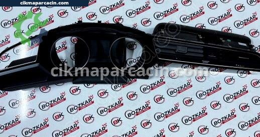 Volkswagen Touran Gösterge Paneli çıkma parça