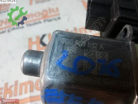 Seat Leon 5Q0959812A çıkma parça