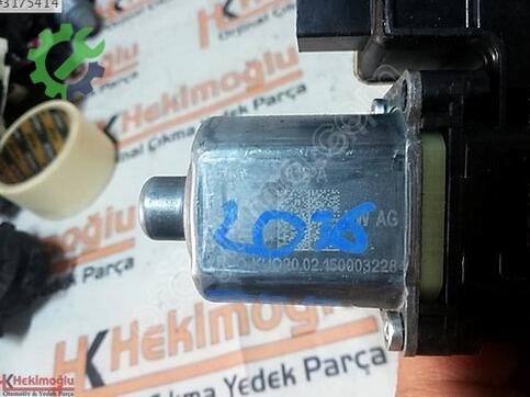 Seat Leon 5Q0959812A çıkma parça