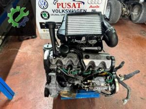VW TRANSPORTER T4 2.5TDİ ÇIKMA ORJİNAL TURBO RADYATÖRÜ İNTERCOOL (2. Adet)