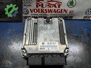 VW TRANSPORTER T5 2.5 TDİ MOTOR BEYNİ 070 906 016 AJ