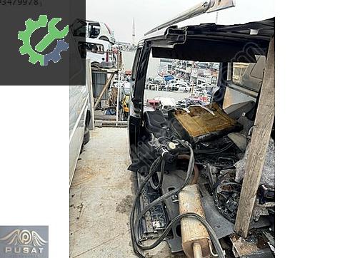 VW TRANSPORTER T5 ÇIKMA SAG ARKA ÇAMURLUK HATASIZ KESME