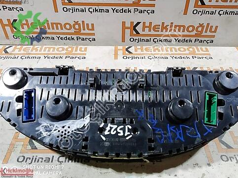 Volkswagen Transporter 88311346 çıkma parça