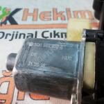 VW TRANSPORTER T5 T6 SAĞ ARKA DAVLUMBAZ 7H0810972R 7H0 810 972
