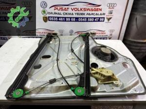 VW TRANSPORTER T6 ÇIKMA ORJİNAL SOL CAM KRİKOSU 7E0837753A