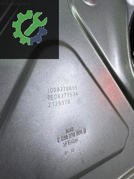VW TRANSPORTER T6 ÇIKMA ORJİNAL SOL CAM KRİKOSU 7E0837753A