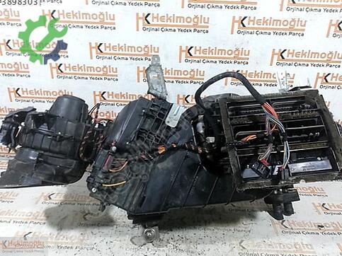 Volkswagen Transporter 7E1820 çıkma parça