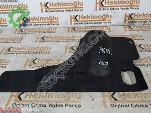 VW TRANSPORTER T7 CARAVELLE GÖĞÜS ALT PANEL PLASTİĞİ 7E5 8
