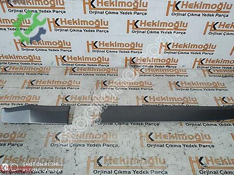 Volkswagen Transporter Göğüs 7E5857116 çıkma parça