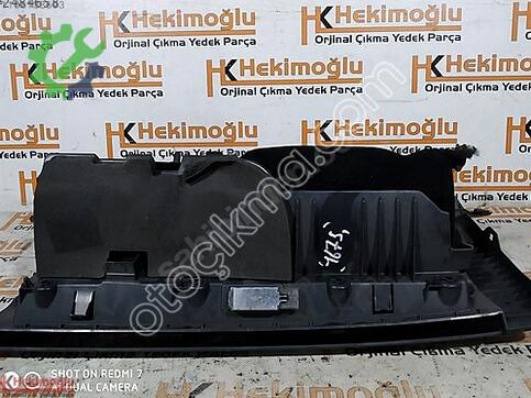 Volkswagen Transporter Torpido Kapağı çıkma parça
