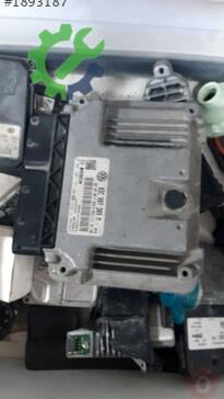 Volkswagen Passat Motor Beyni çıkma parça
