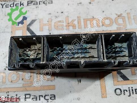 Seat Ibiza 6Q0959433E çıkma parça