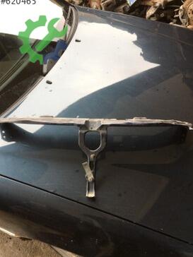 Mercedes-Benz E Serisi Ön Panel çıkma parça