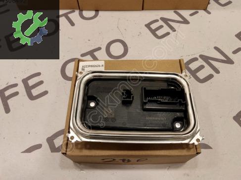 Mercedes-Benz E Serisi Far Beyni 2239002626 çıkma parça