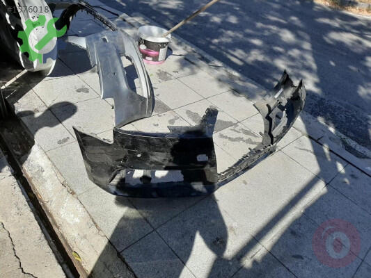 Audi A4 Ön Tampon çıkma parça