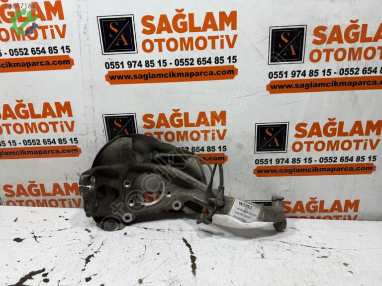 Audi A4 Taşıyıcı çıkma parça
