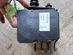 Whatsaptan siparişler audi a4 2.0 dizel abs beyni 8K0907379 AB