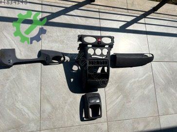 Mercedes-Benz A Serisi Radyatör Paneli çıkma parça