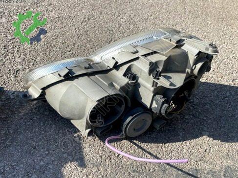 Mercedes-Benz C Serisi Far (Sol) çıkma parça