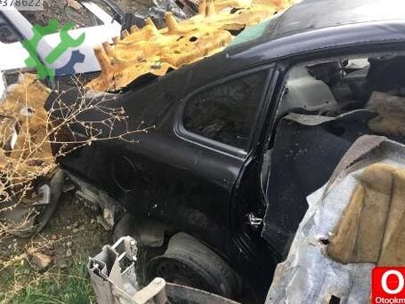 Volkswagen Passat Arka Çamurluk çıkma parça