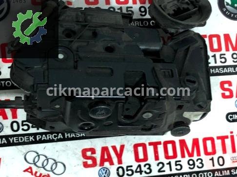 Volkswagen Golf Kapı Kilidi 5K4839016B çıkma parça