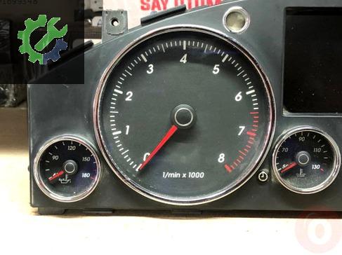 Wv Touareg gösterge saati cikma 7L6920881R