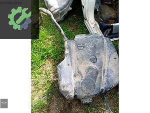 wv caddy yakıt deposu