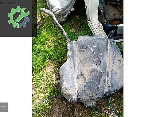 wv caddy yakıt deposu