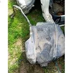 wv caddy yakıt deposu