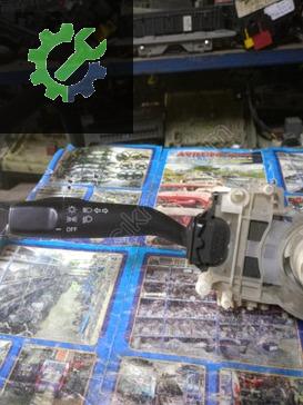 Suzuki Vitara Sinyal Kolu çıkma parça